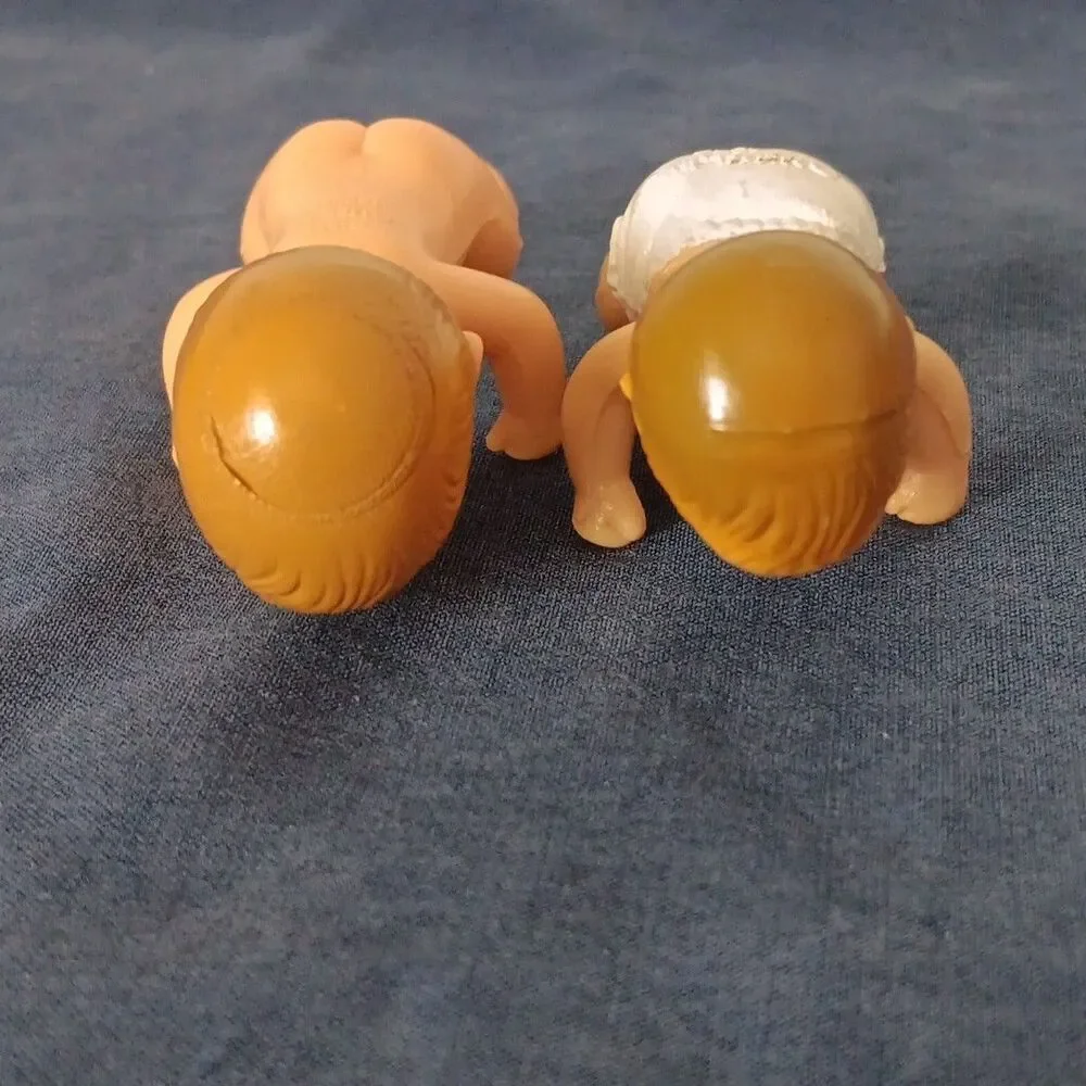 Mattel Barbie and Friends Baby Newborn Vintage Molded Hair Diaper Replacements